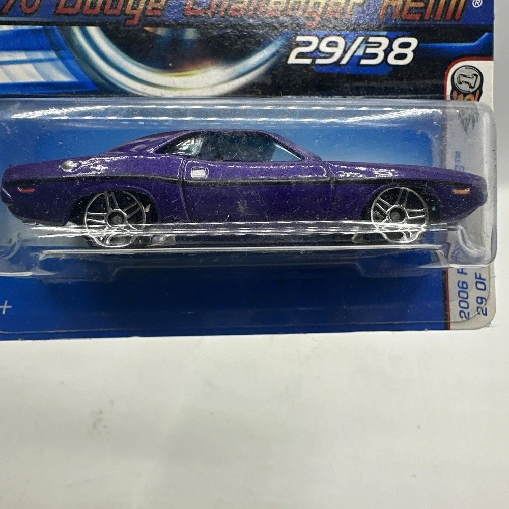 Hot Wheels please see